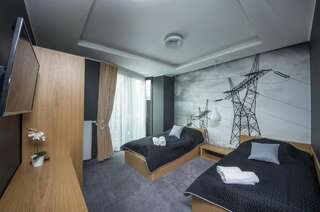 Апарт-отели Apartamenty D20 Рыбник Двухместный номер с 2 отдельными кроватями и ванной комнатой-2