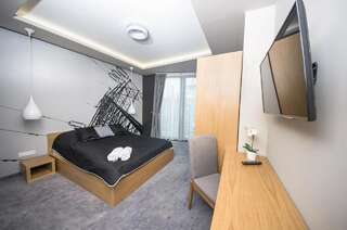 Апарт-отели Apartamenty D20 Рыбник Двухместный номер с 1 кроватью и собственной ванной комнатой-2